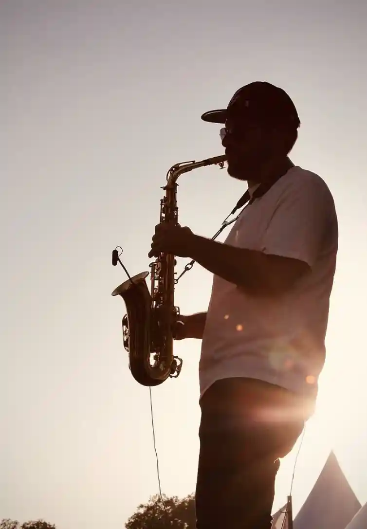 Nic'O Sax9